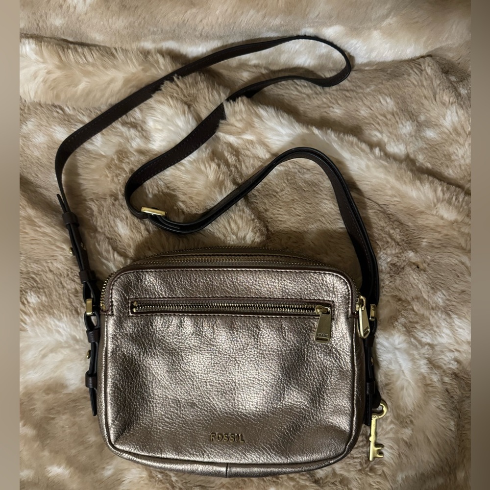 Fossil silvery gold cross body bag